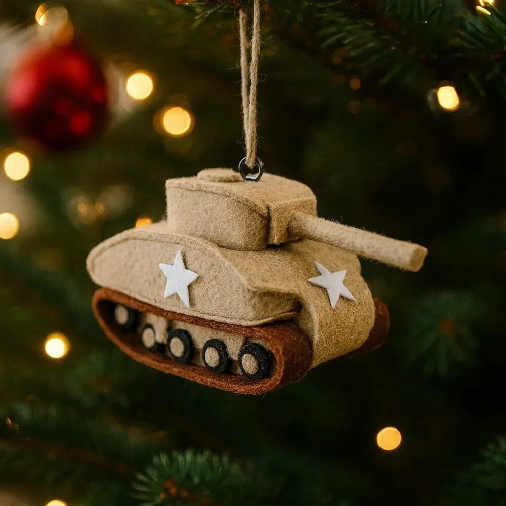 NEW Handcrafted US Army Sherman Tank Wool Felt Model Ornament